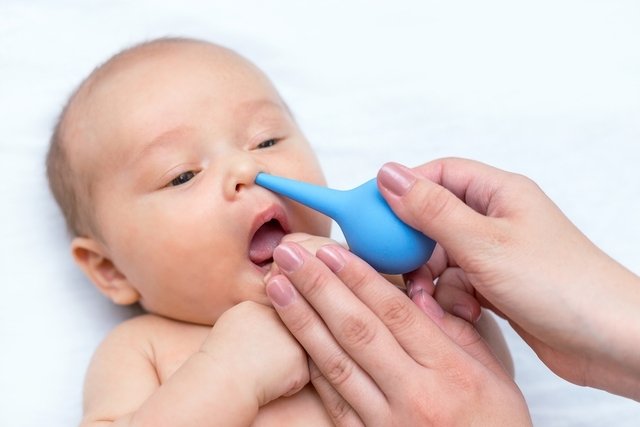 Como descongestionar la nariz de un bebé